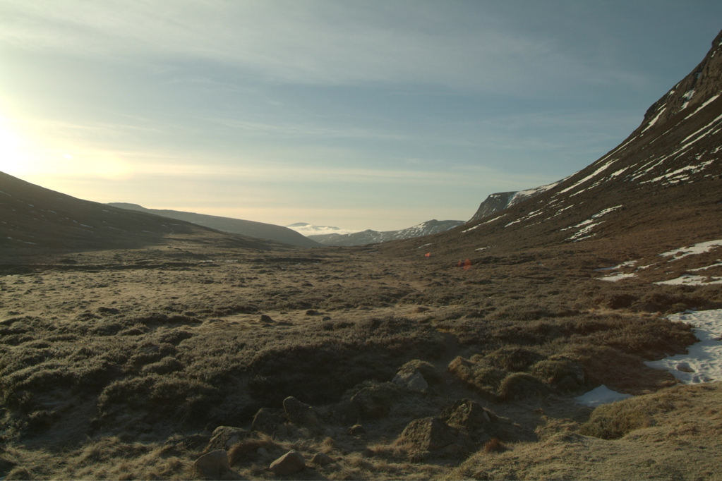 Down the Lairigh Ghru